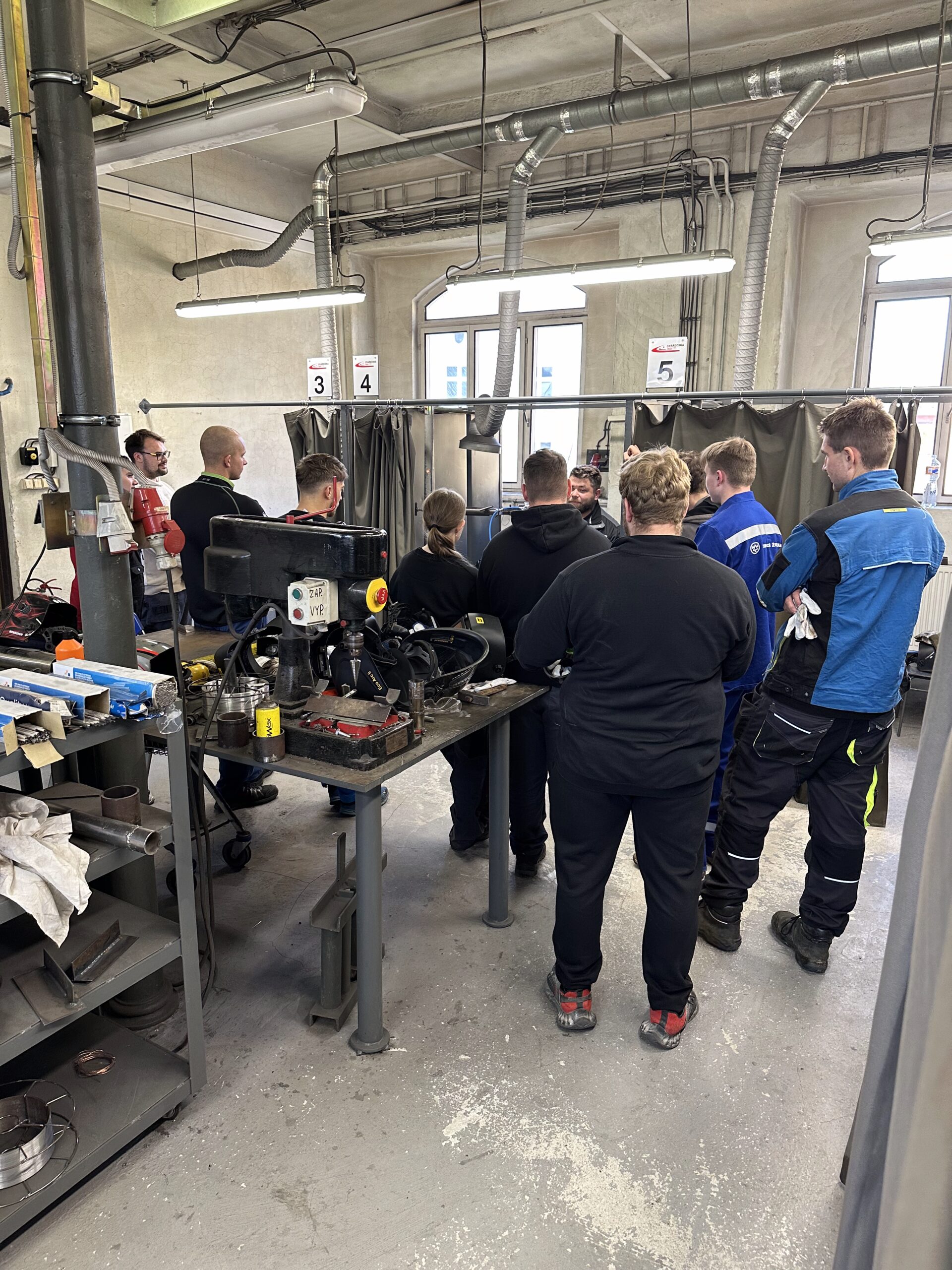 3 letý učební obor svářeč